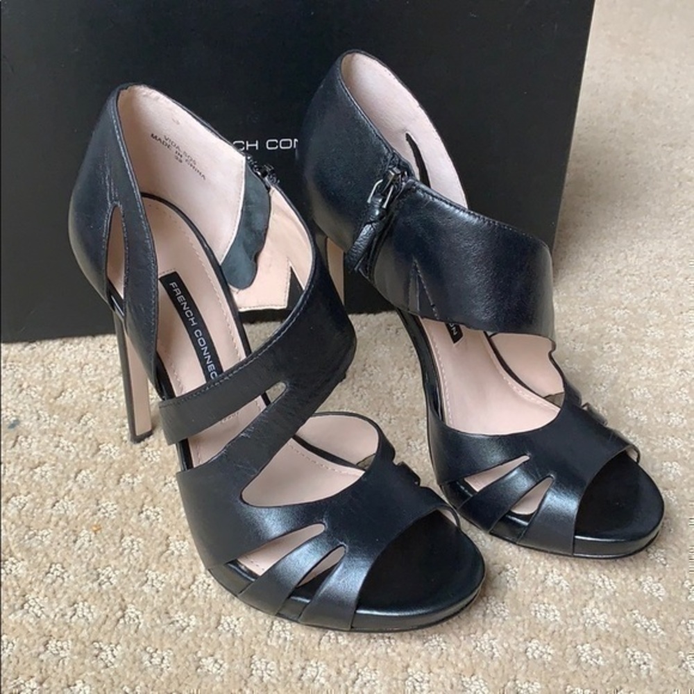 French Connection  black Vida heels